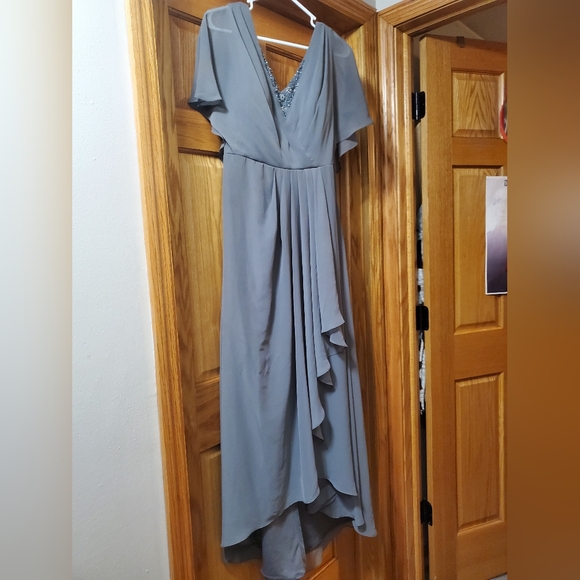 Azazie Mother of the Bride dress - Picture 5 of 6